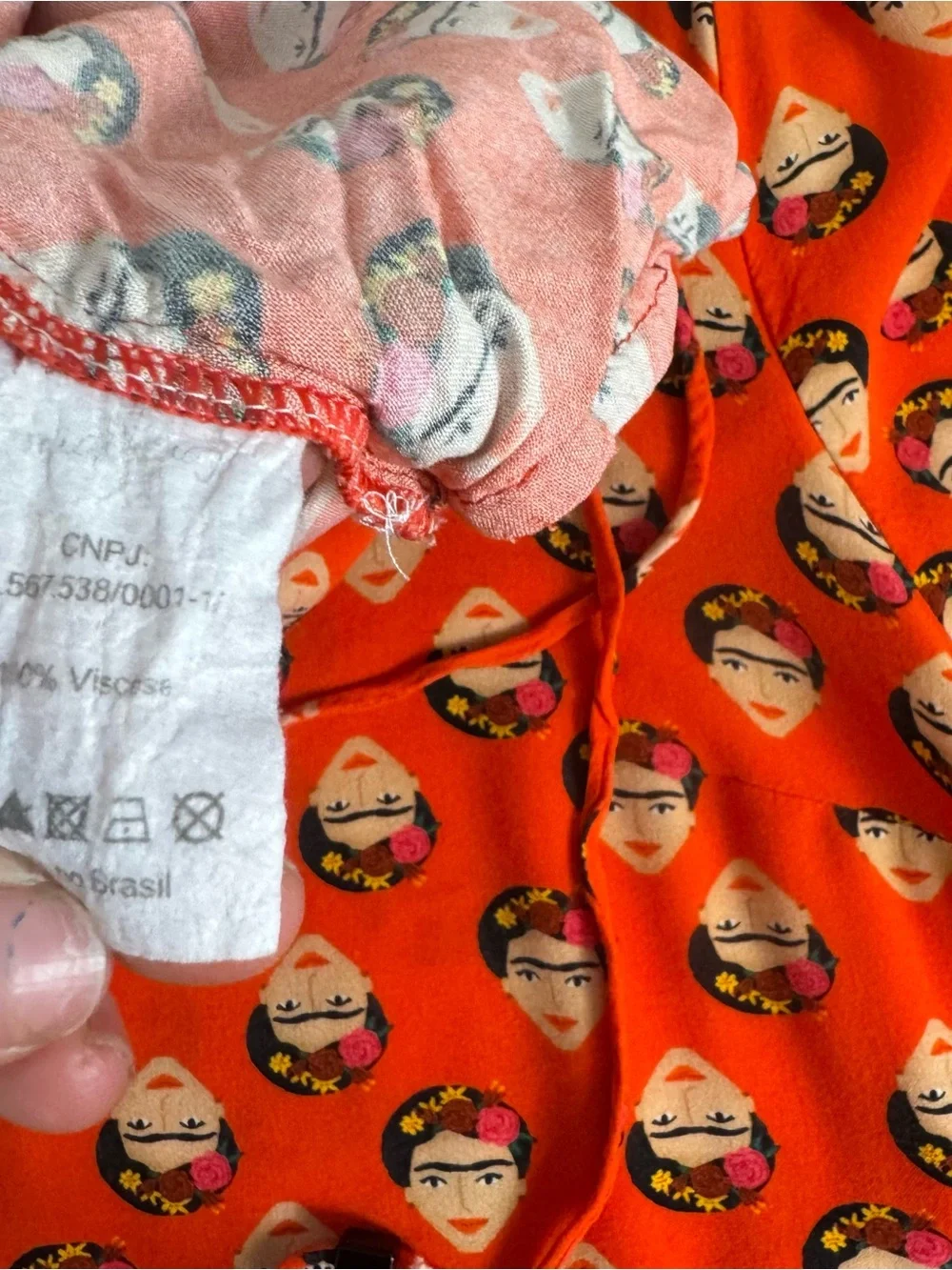 Miallegra‎ Frida Kahlo Lightweight Pajama Set - Picture 11 of 12
